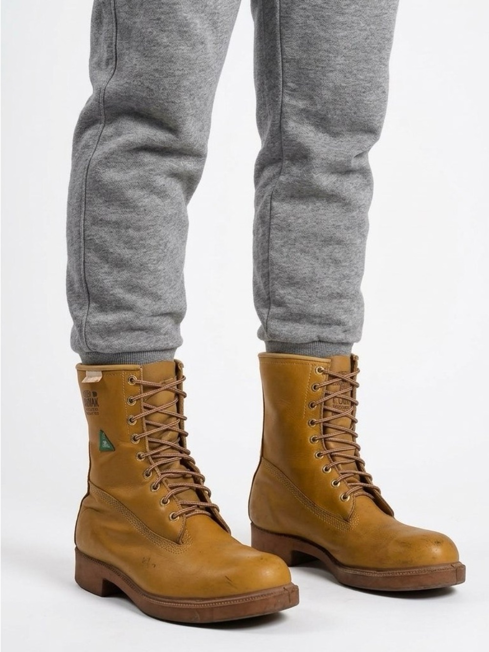 KODIAK STEEL TOE INSULATED WORK BOOTS SIZE 10 MEN'S